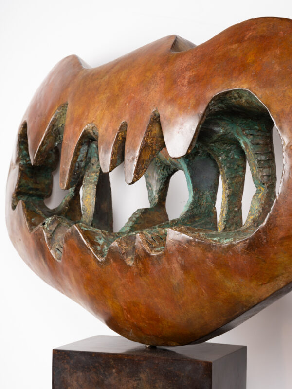 BRASS DECOR SCLUPTURE