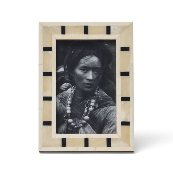 Bone Inlay Border Elegance Photo Frame