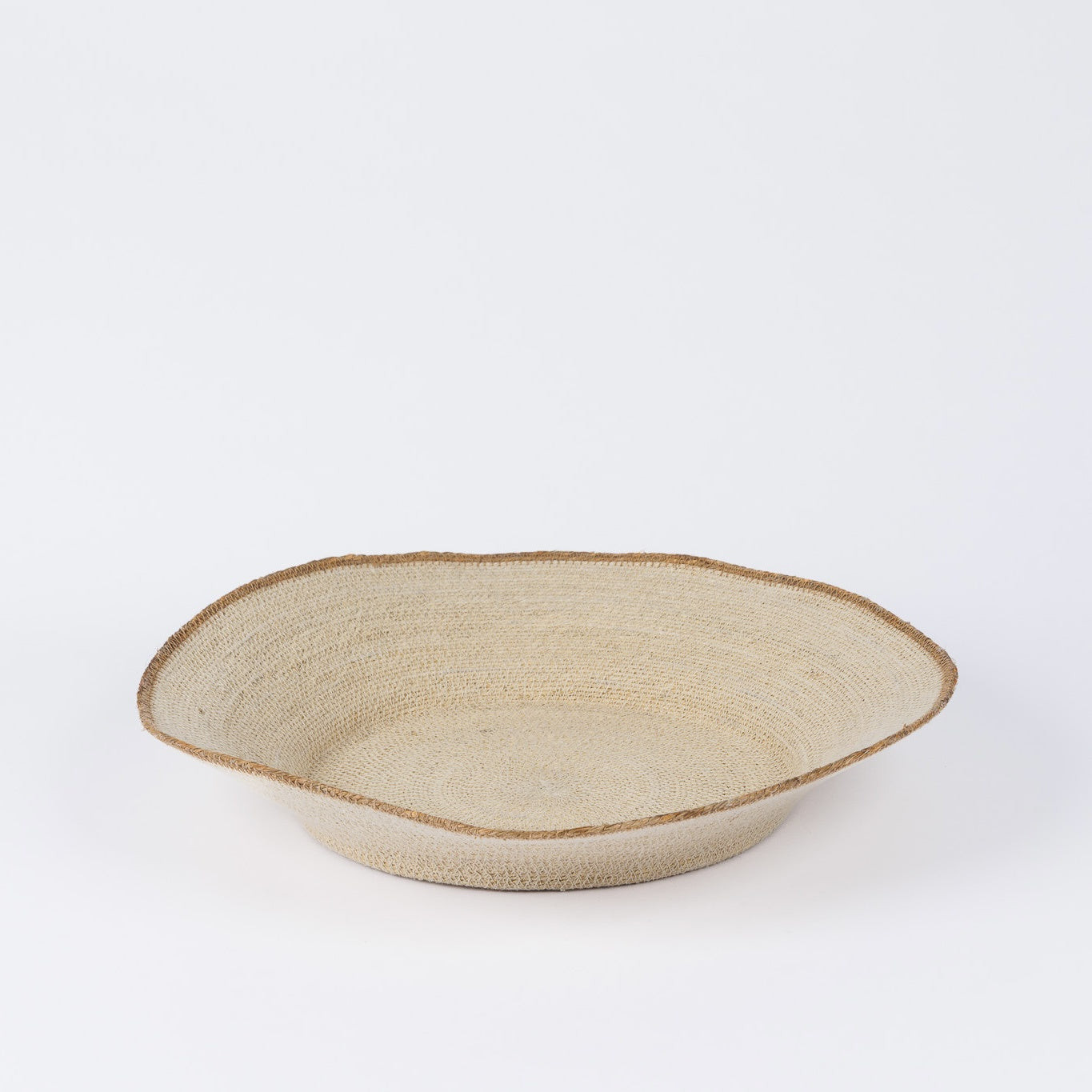 Modern Alpine Bowl – Handcrafted with Contrasting Trim